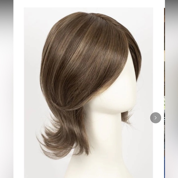 Jon Renau smart lace Elizabeth wig - Picture 6 of 11